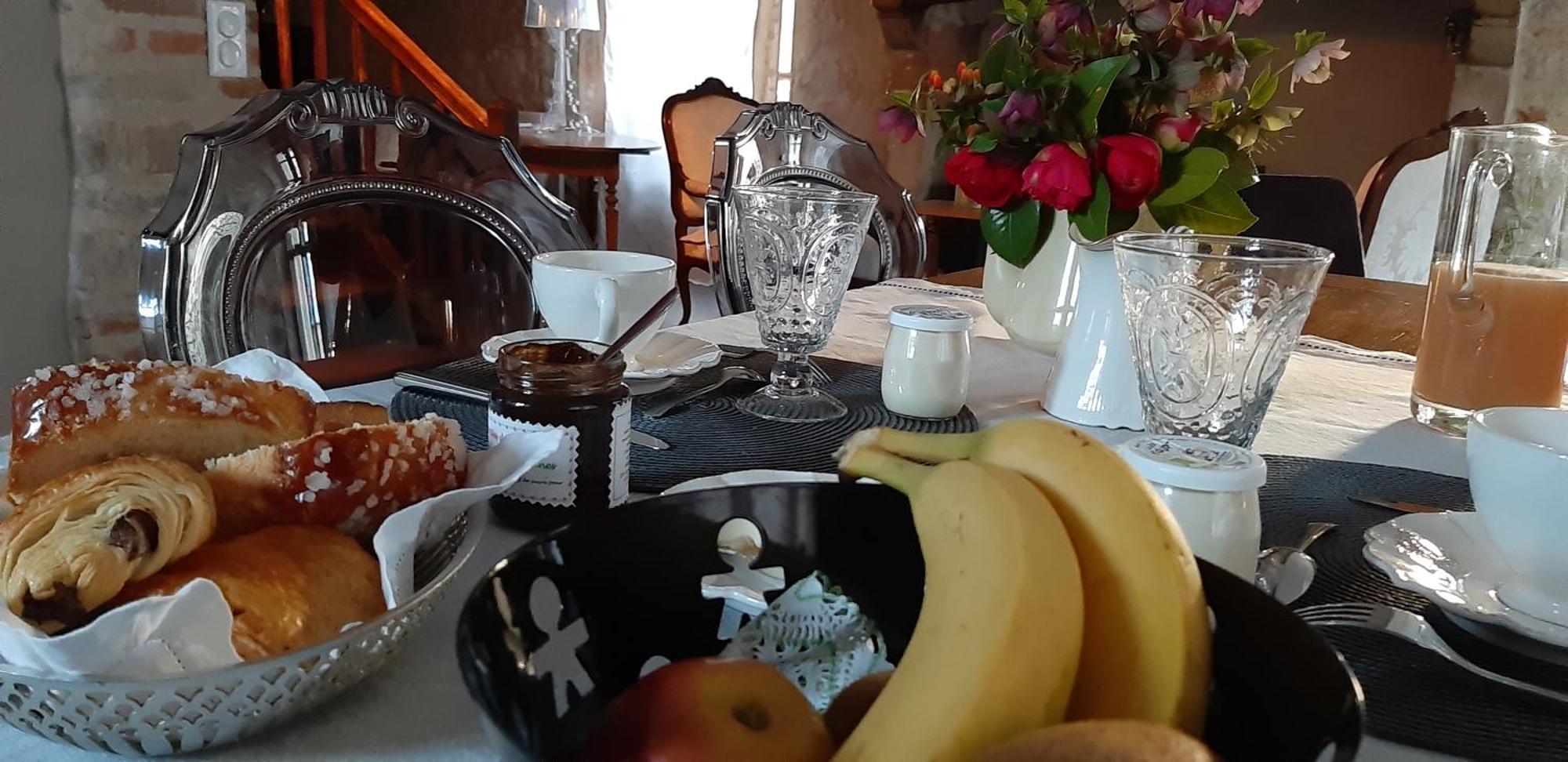 A La Belle Histoire Hotel Bruniquel Bagian luar foto